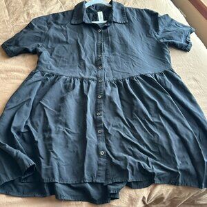 B Cute Collared Dress Size M